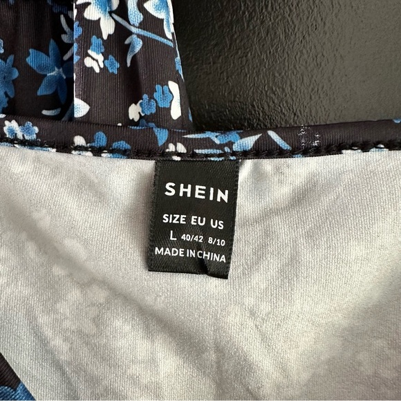 SHEIN Set - Picture 2 of 3